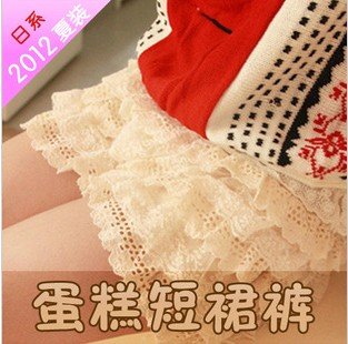 free shipping wholesale VIVI of Japanese Hook flower hollow out reasonable lace Cake short skirts pants