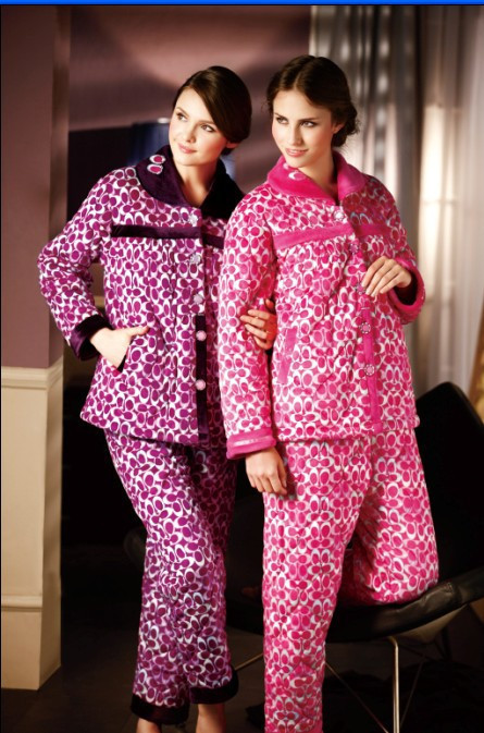 Free Shipping Winter cotton-padded sleepwear lounge female z1700 Sleep & Lounge