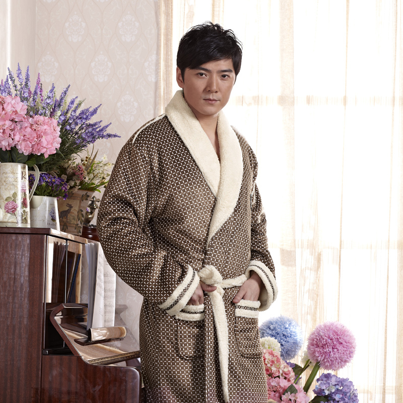 Free Shipping Winter long-sleeve super soft compound male bathrobe berber fleece sleepwear thermal comfortable male robe