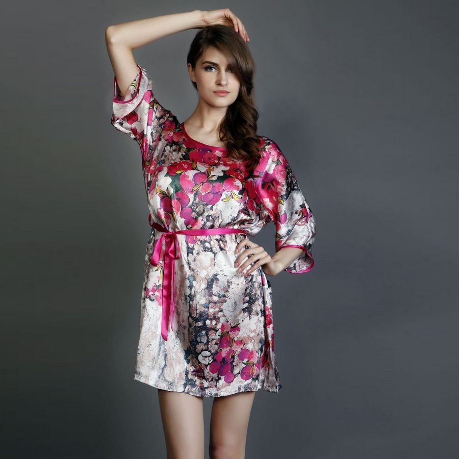 free shipping Wire mulberry silk print three quarter sleeve batwing shirt women's nightgown 11149