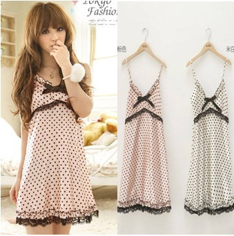 Free Shipping Women's 2011 spring 6026 dot laciness nightgown clothes high quality