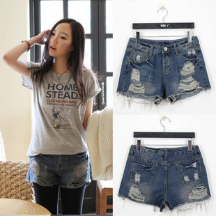 Free Shipping Women's 2013 the trend of personality hole flash denim shorts c4529 high quality