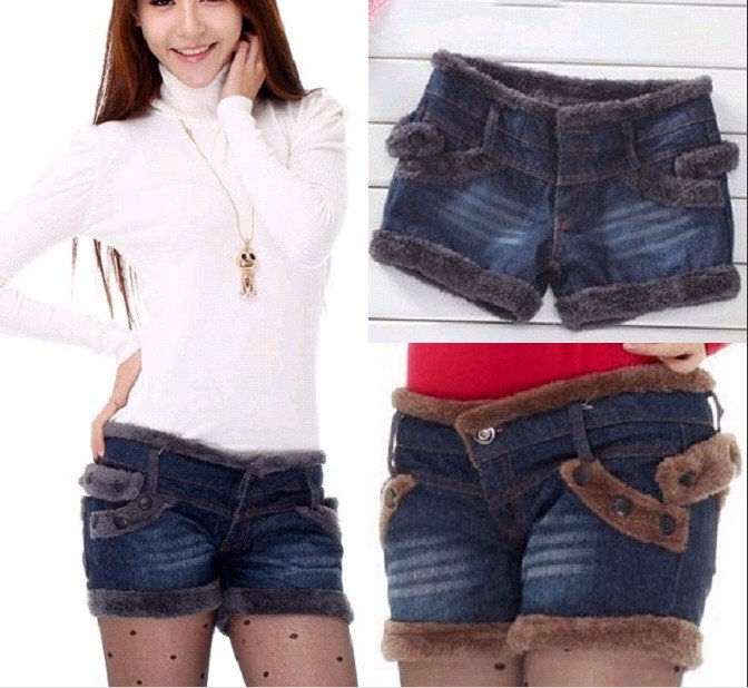 Free Shipping Women 's winter Flanging flash shorts / pants / trousers / Jeans Shorts 104