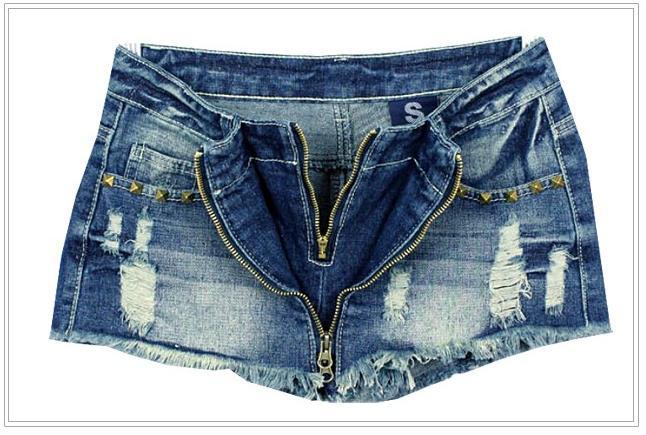 Free shipping,Women Studs Rivet Short Jeans,Fashion Wornout Hot Pants,Lady Wash Denim High-waist Shorts