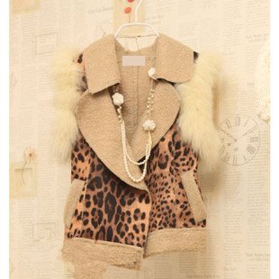 Free shippingFactory direct supply leopard large lapel  sleeve Faux Cashmere really  fox fur vest