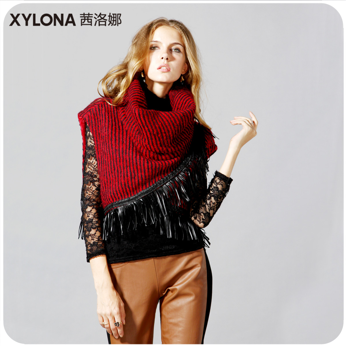 Free shpping 2012 women's sleeveless pullover thickening fashion clothes constringe thick sweater