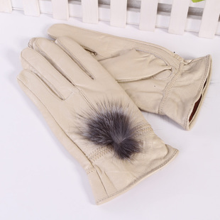 Freeshipping 2012 ladies fashion gloves/Genuine Leather gloves/Lamb Glove  with rabbit fur gloves002