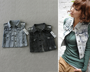 Freeshipping 2012 women's paillette decoration hole water wash short design denim vest