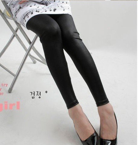 Freeshipping fashion BLACK matt imitation leather pu leggings  wholesale PT09