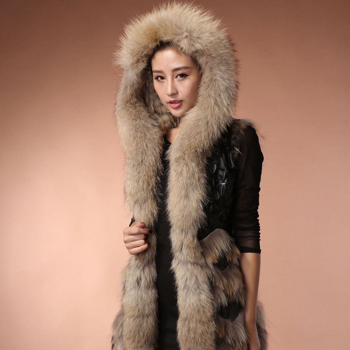 Genuine leather clothing women's slim leather sheepskin medium-long plus cotton vest raccoon fur coat