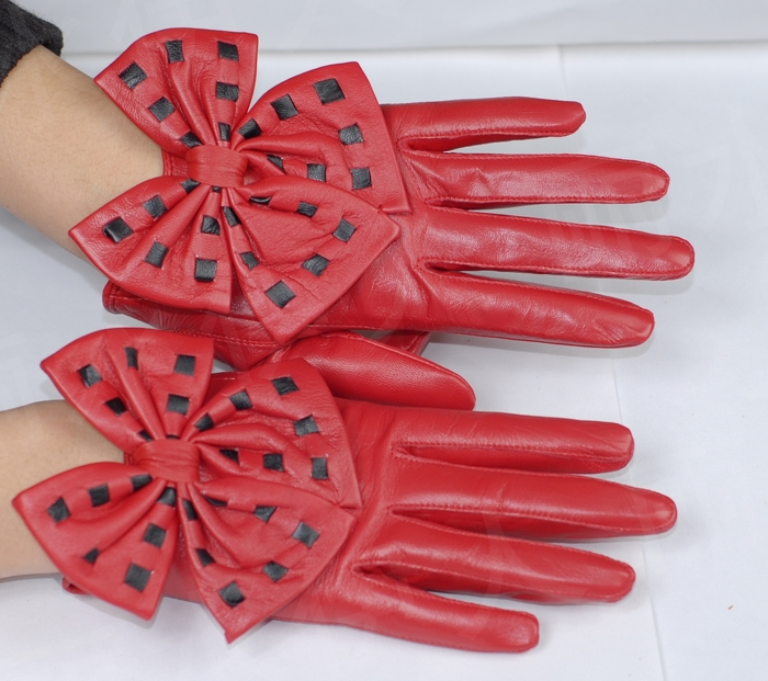 Genuine leather gloves women's bow fashion gentlewomen suede gloves star