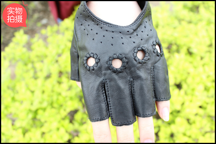 Genuine leather sports semi-finger gloves black suede motorcycle lucy refers to male Women