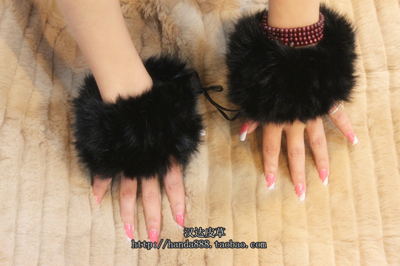 Genuine leather wristband rabbit fur wristiest oversleeps hand ring hand ring sleeves half glove