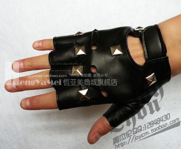 Half finger gloves rivet punk gloves personalized fashion non-mainstream leather gloves