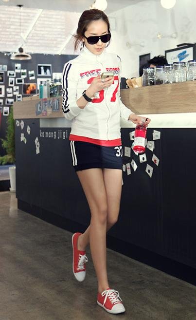 Han edition in spring and autumn LiLing long-sleeved who new leisure clothing + short skirt, sport suit