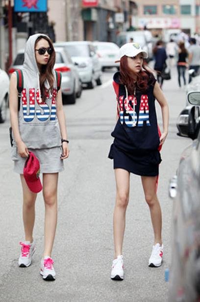 Han edition leisure sports letters with cap women's vest cultivate one's morality short money short sleeve skirt suits