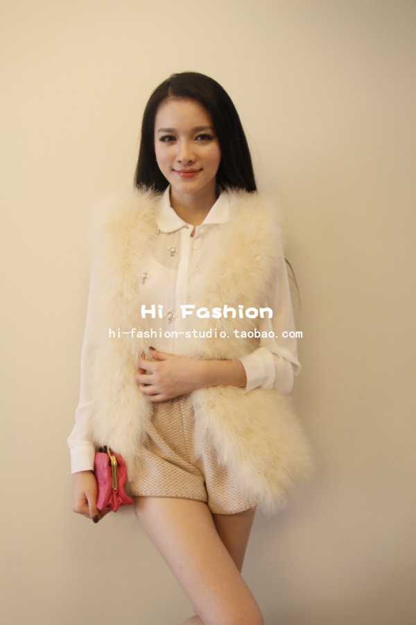 Hi fashion elegant luxury ladies bulkness high quality turkey wool ostrich fur vest