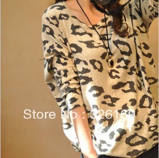 HM-040 Free Shopping Women Leopard grain design loose bat sleeve show thin sweater large size sweater