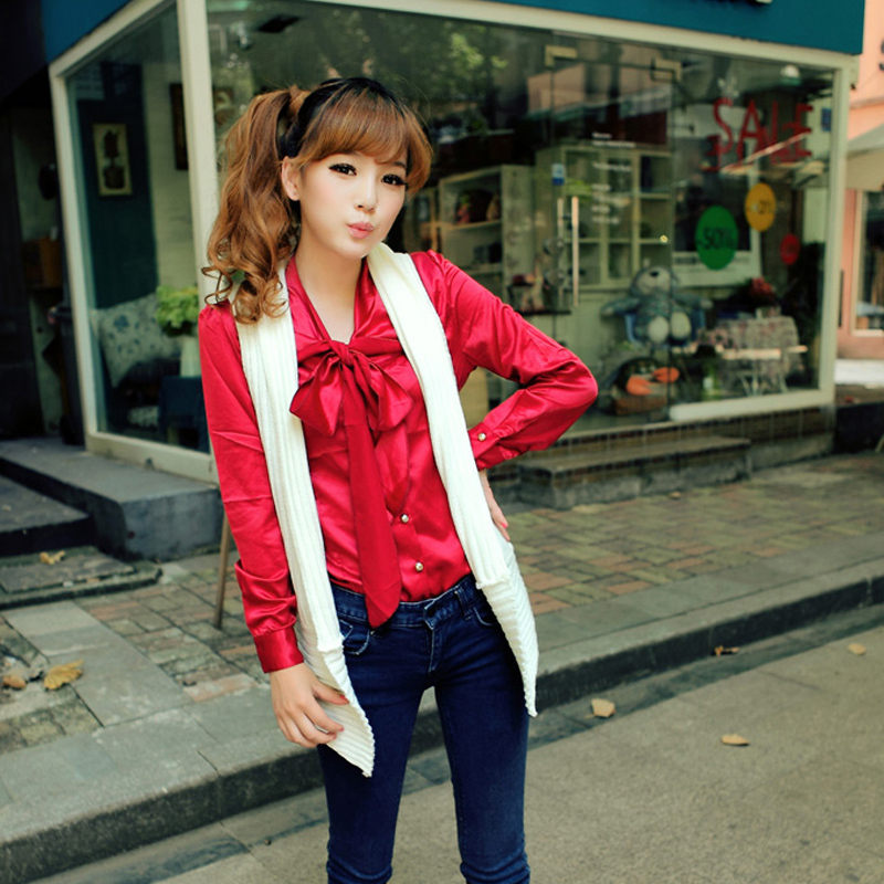 hot free shipping 2012 autumn cutout crochet sweater waistcoat sweater lace decoration