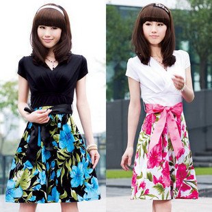 Hot sale 2013 fashion dress women vintage dress graceful printed V-neck slim-fit  dress  free shipping CW036