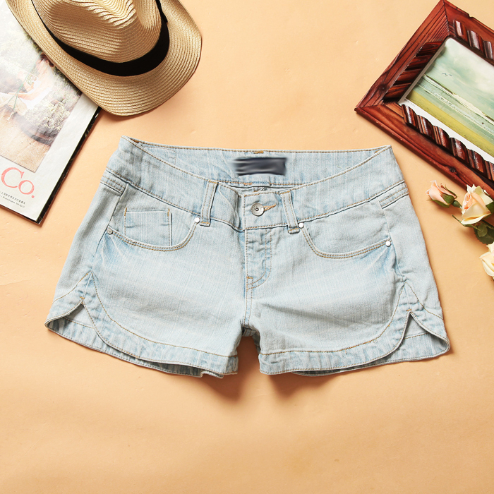 Hot sale 2013 spring fresh small all-match denim shorts mm plus size clothing