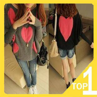 Hot sale ! New 2013 Korean Womens Knitted Sweater Double peach heart bat sleeve loose sweater (1.10)