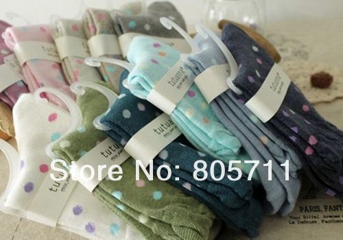 Hot Sale With Dot Print Cotton Sock Women's Casual Socks Mix Colors