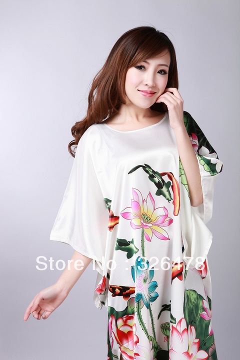 HOT SELL New Chinese Women's Silk Satin hand painting intimate&Sleep kimono robe gown Nightwear one size   S0104-C