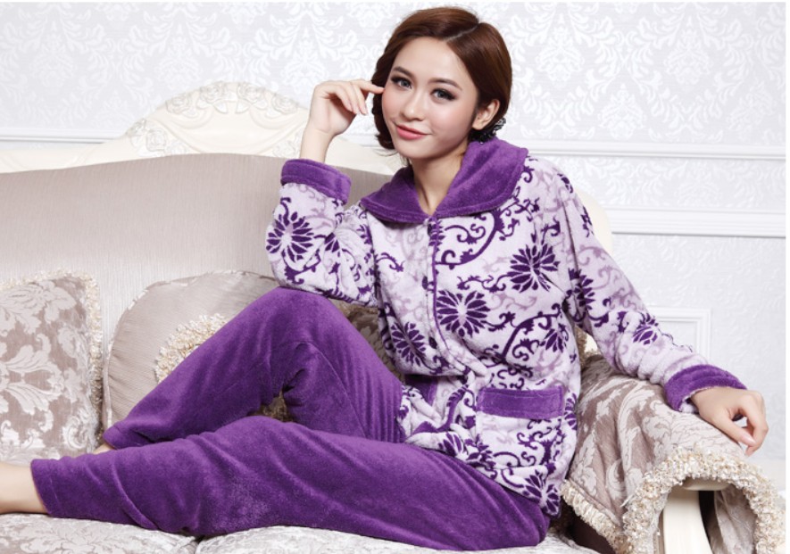 Hot Selling Cheap Ultrafine Coral Fleece Sleepwear Robe Bathrobes Female Print Set