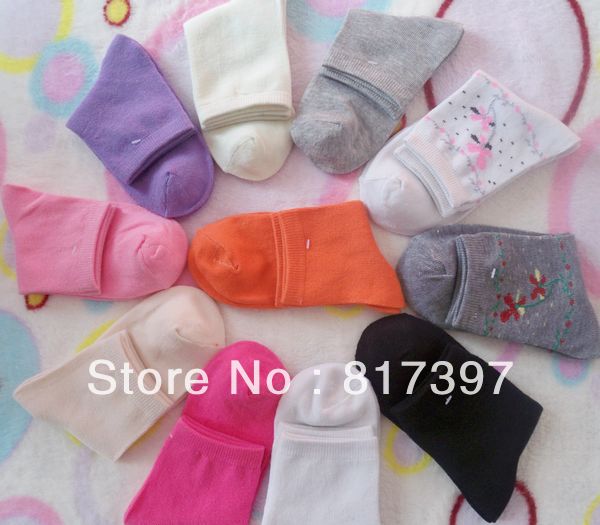 Hot-selling  women  autumn and winter cotton socks antibiotic anti-odor cotton socks candy color