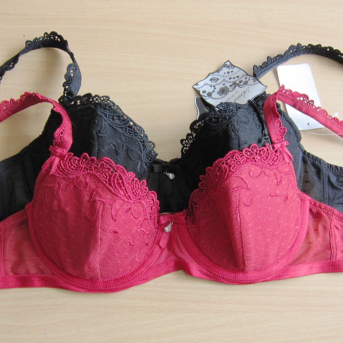 I4 bodyzone rhinestone thin sponge bra 75b80b