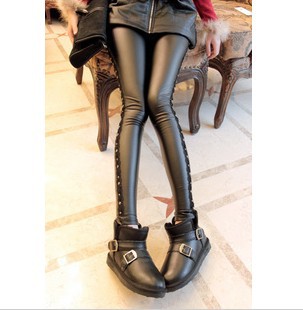 IRIS Knitting Free Shipping LG-302 Fashion Women's Punk  Rivets Spike Sequin Shiny Pants Tights Winter Leggingfs Leather Pants