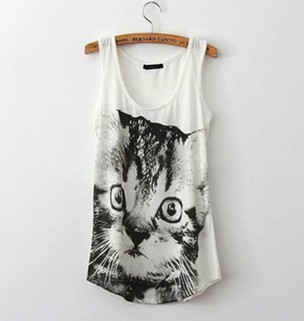 IRIS Knitting TS-136 Free Shipping Women's T-shirts Fashion Cat Funny tshirt Chest Tops Women Summer T-shirts Plus Size