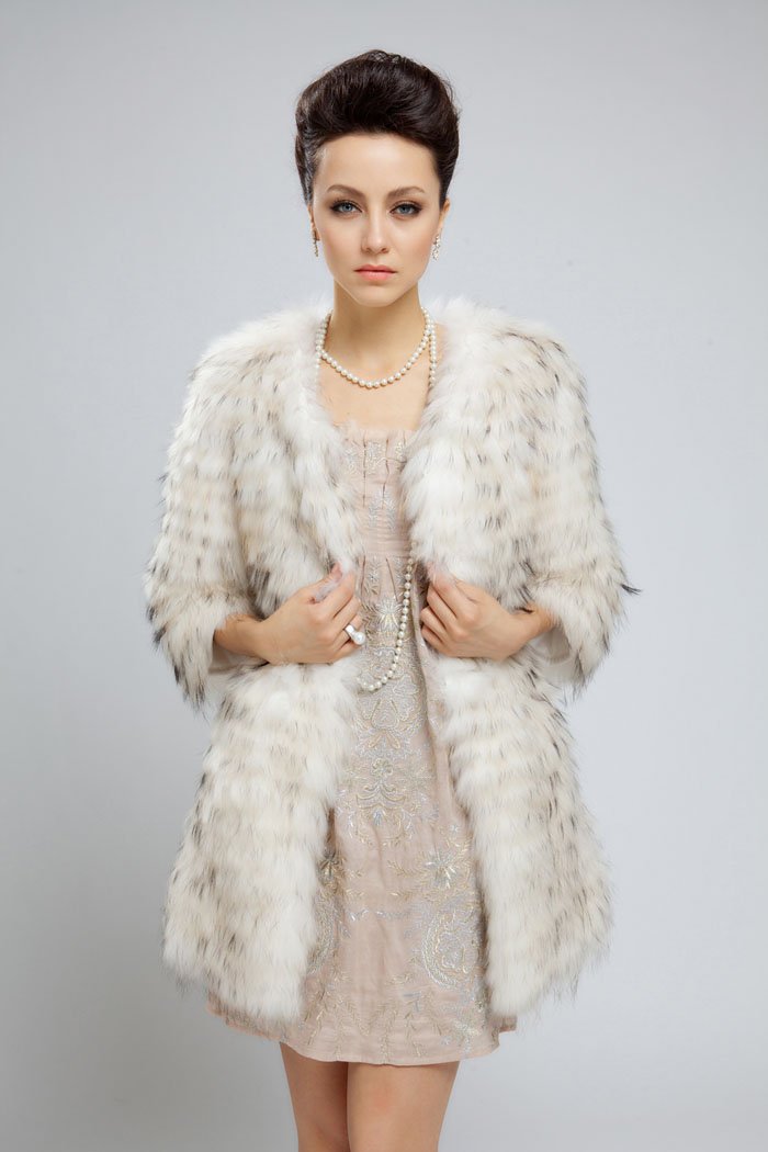 KomooVogue 2012 New Arrival Women's Genuine Fur Jacket/Coat with Round Collar Trim