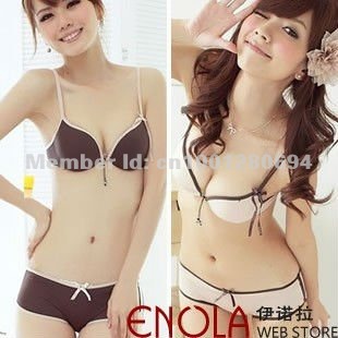 Korean series personality Bohemian temptation low V glossy Princess U-shaped the cup gather thickened, ladies bra sets