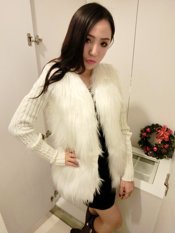 Ladies knitted sleeve faux outerwear