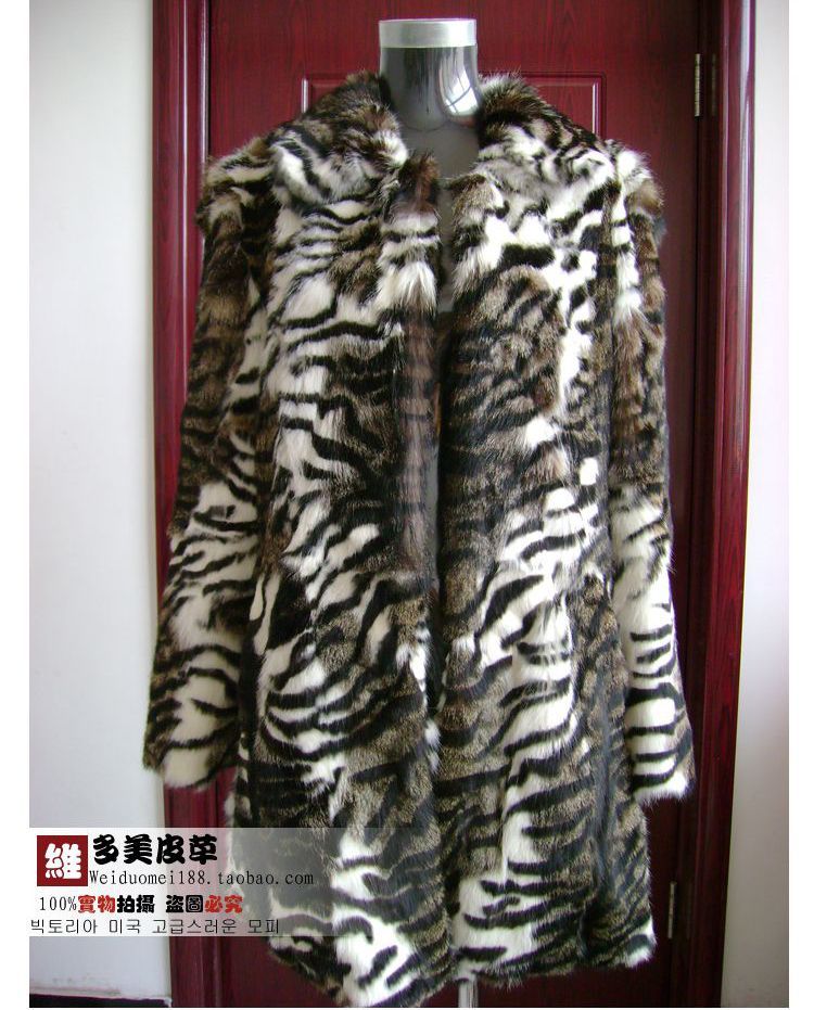 Large leopard print long design full leather fur coat