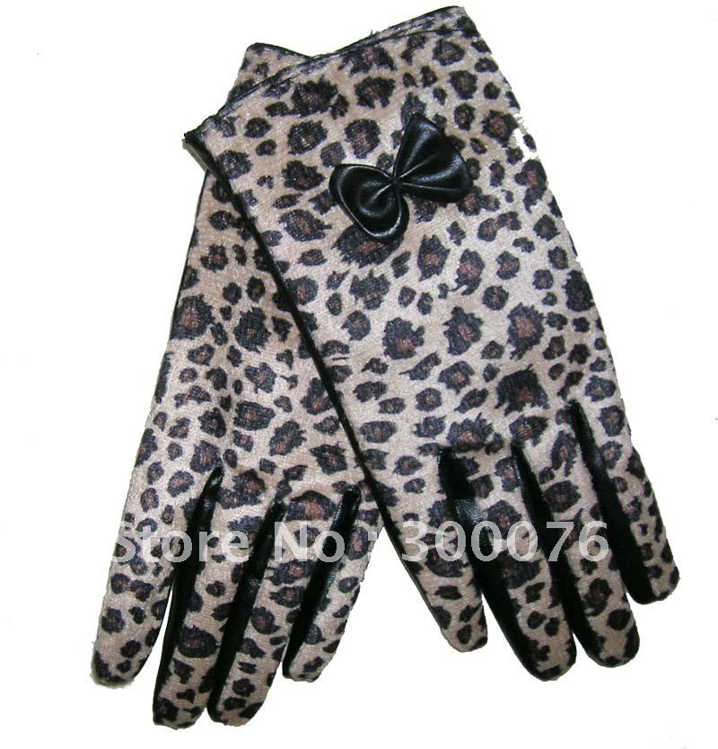 Lday Velour Leopard Gloves bowknot glove leather palm