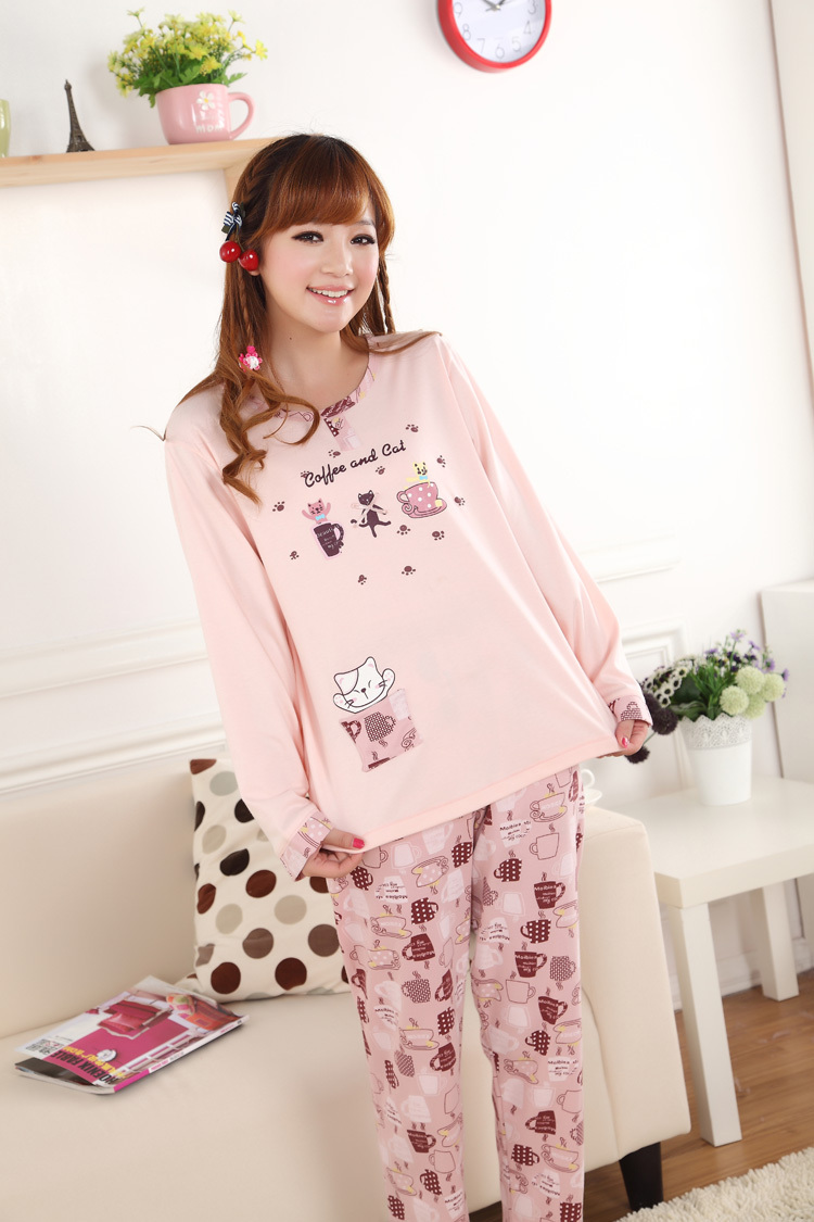 Long sleeve cartoon women fall upset leisure wear two suits Free shipping  cartoon cats  pajamas