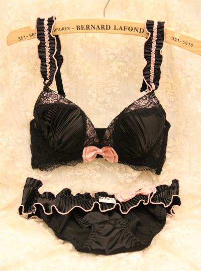 Luxurious satin ruffle border bra women's single-bra underwear set 3686 black