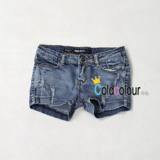 M ss 60 distrressed denim shorts