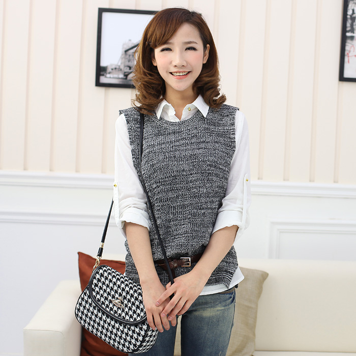 M4-4 spring 2013 women's button placketing sweep sleeveless sweater vest pullover