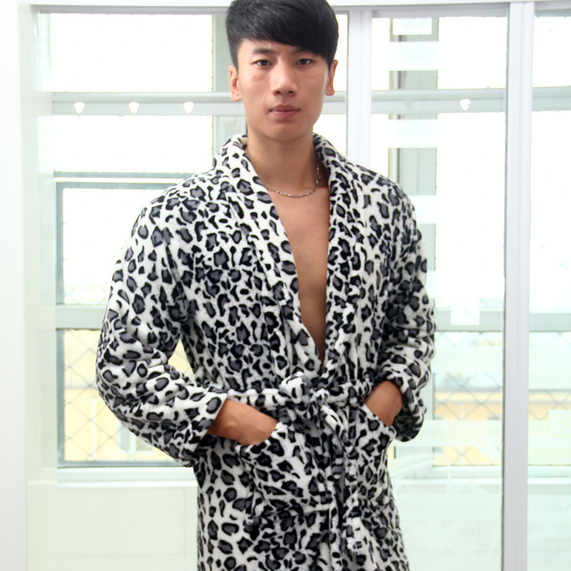 Male coral fleece robe thickening bathrobe sleepwear black leopard print