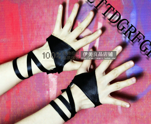 Men Women lucy refers to semi-finger bandage fashion gloves punk leather gloves