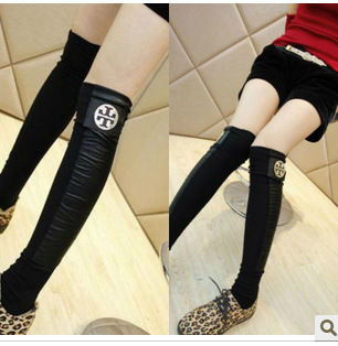 Min order si $15(can mixed order)FREE SHIPPING 2012 NEW HOT twisted over-the-knee step ankle sock long socks