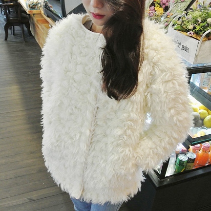 Miss precedes ady elegant brief comfortable thermal faux fur coat