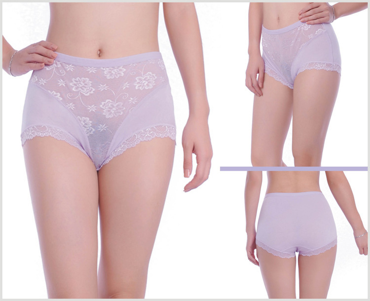 Model women's underwear