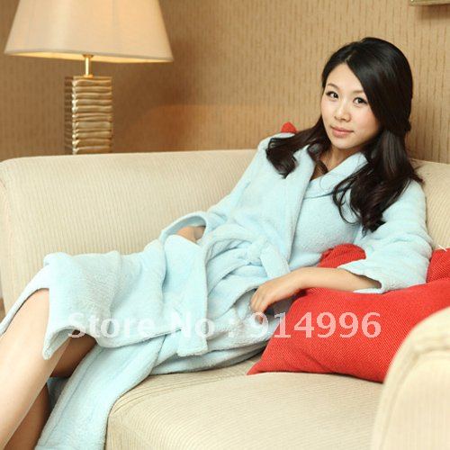 more softer  and  warmer .winter and autumn coral fleece  bathrobe for ladies robes