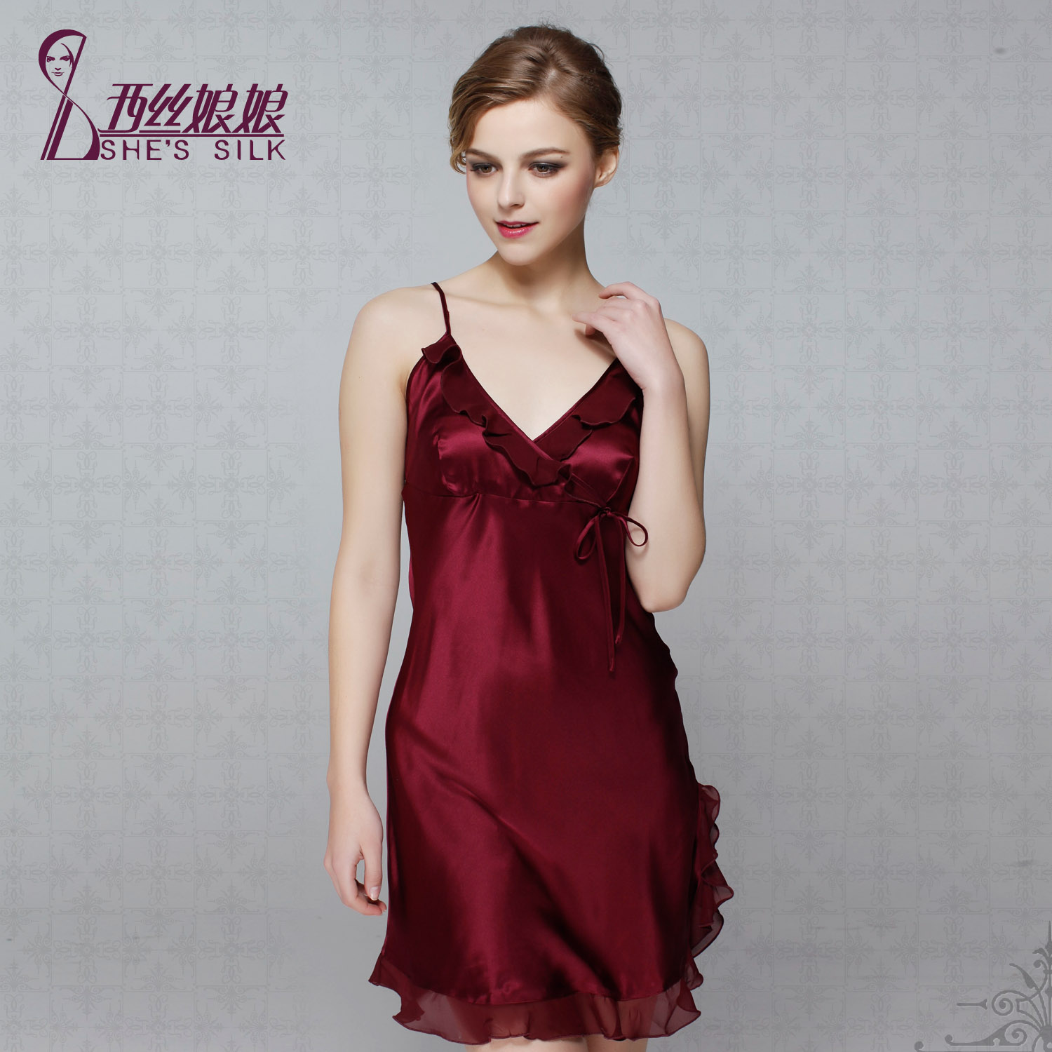 Mulberry silk female silk sleepwear sexy spaghetti strap nightgown one-piece dress lounge