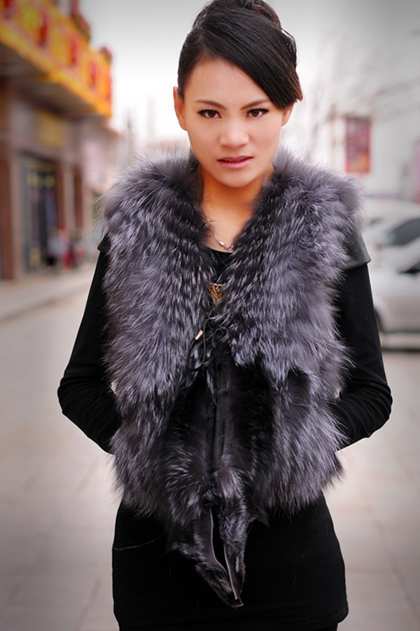 Natural Fashion Women Luxury Fox fur Vest Fox Fur Waistcoat